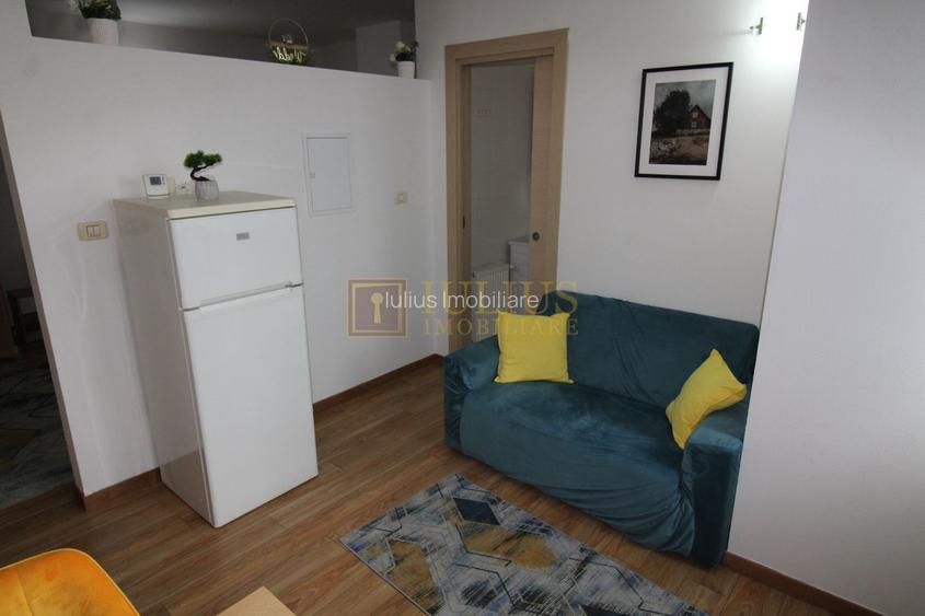 2 camere| Complexul Studentesc| disponibil din 1 Iulie| centrala proprie| - 12