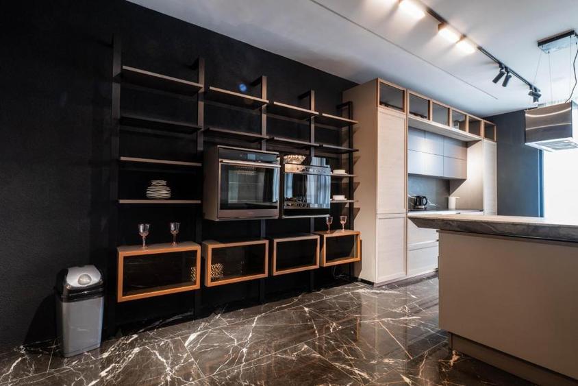 Penthouse 400mp-Domenii | View spectaculos