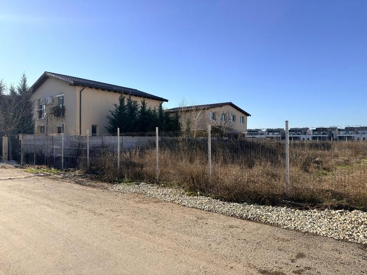 Tunari-Otopeni, teren intravilan de vanzare, 850 mp, gaze, electricitate, asfalt