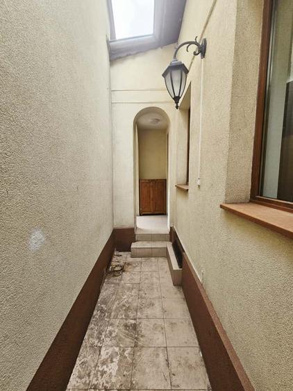 Casă 3 camere de închiriat, zona Centrală–ideală pentru salon/birouri