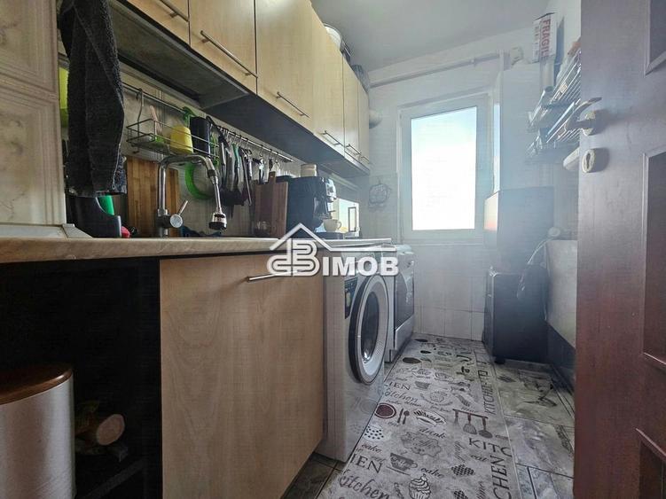 3 CAMERE | MICRO 8 | ETAJ 2 | LÂNGĂ MED LIFE | MOBILAT & UTILAT
