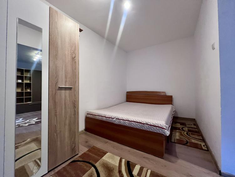 Apartament 2 camere, 40 mp utili, etaj 1 - Piata Doina