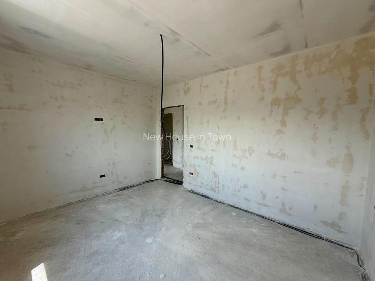 Casa 5 camere - Cartierul Izvor | 128 mp utili | Teren 417 mp - 12