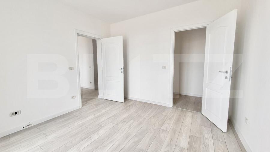 SUPER PRET!Apartament cu 3 camere + balcon, 1 loc de parcare, TVA INCLUS, Giroc