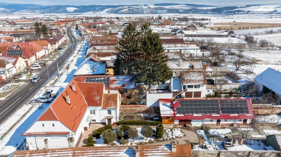 Comision 0% | Proprietate săsească restaurată complet | Bod, Brașov