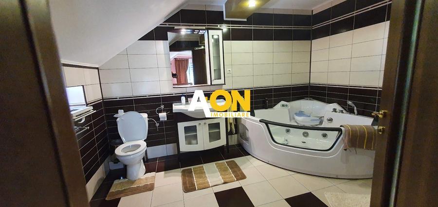 Casa P+1+M, 4 dormitoare, garaj, 500 mp teren, Micesti