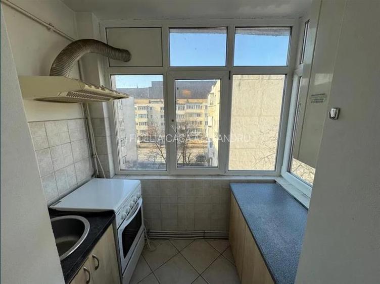 Apartament 2 camere, decomandat - Centru / Palas - 6