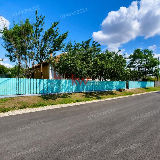 Casă 4 camere + teren 1.600 mp | Sat Nou, Săveni, BT | 26.000 €