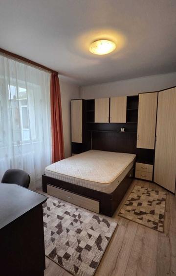 Etaj 1-Tudor Vladimirescu-Iuius Mall-2 Camere Decomandat 50mp -bloc 77'