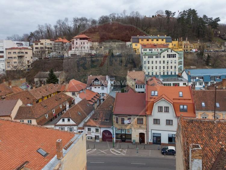 APARTAMENT 3 camere, Etaj 1, Str. Lunga nr 22, Brasov - 28