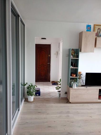 Apartament 2 camere. Cu Centrala proprie. Zona Dimitrie Cantemir.
