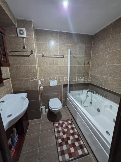 2 camere Statiunea Mamaia zona Vega - 92000 euro - 17