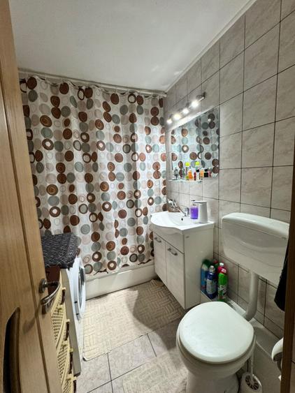 Apartament 2 camere 56 mp Etaj 2 Dublă orientare Zonă liniștită