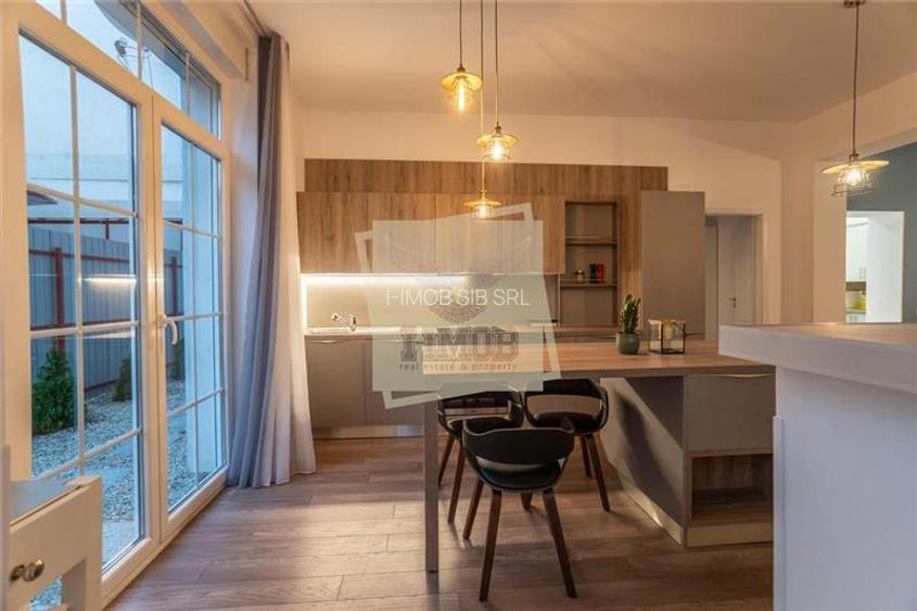 Apartament de lux 3 camere si terasa de 25 mp zona Sub Arini - 7