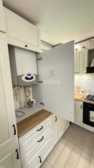  Apartament Premium  Ultracentral - renovat complet ,mobilat lux, gata de mutare - 8