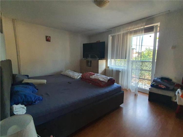 FREIDORF, CASA DECOMANDATA CU 7 CAMERE, 5 DORMITOARE, 3 BAI, BUCATARIE INCHISA S