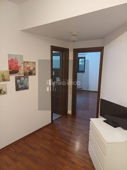 Apartament 2 camere zona Piata Unirii