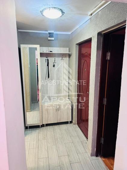 Apartament 3 Camere, Complet Renovat & Mobilat – Zona Alfa/64 mp - 35