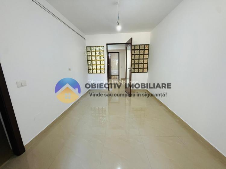 Apartament 4 camere/2 bai/3 balcoane Calea Romanului. - 14