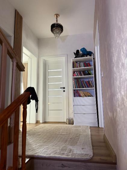 Vand casa complet mobilata si utilata