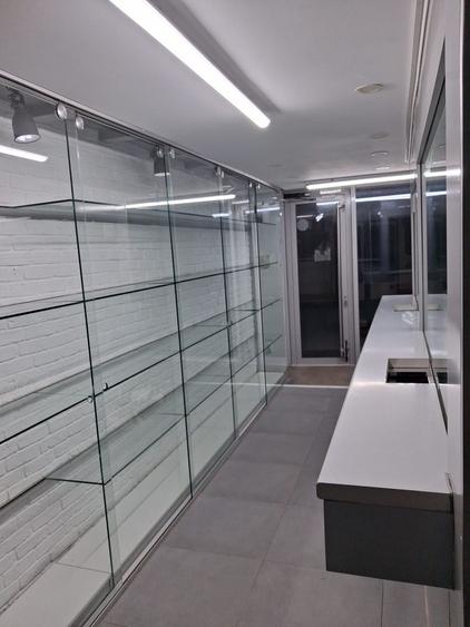 Spațiu comercial complet echipat