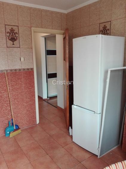 Direct Proprietar inchiriez Garsoniera 40mp, etaj 2/4 Izv Crisului, mobilata - 6