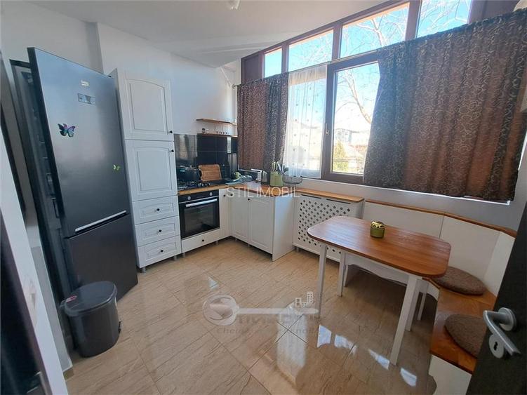 Apartament 3 Camere Valea Adancă - 445 euro - 13