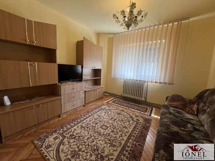 Apartament trei camere de vanzare in Alba Iulia, Cetate