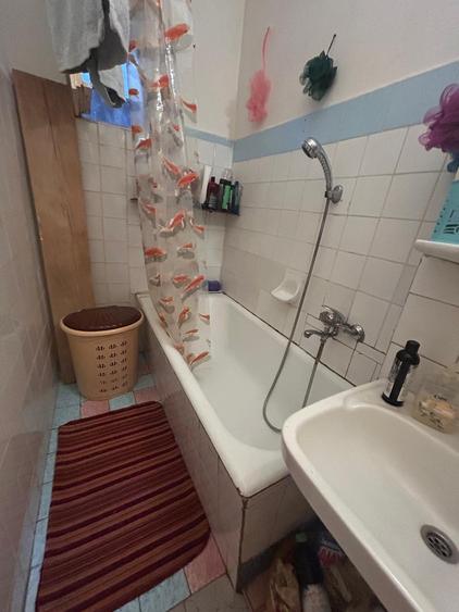 - Etaj 1- Apartament 3 camere 71mp, confort 1 decomandat, Obor.