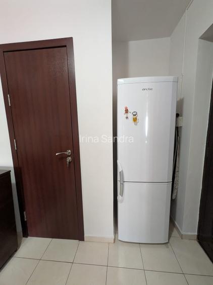 Apartament zona Crang, prima chirie - 6
