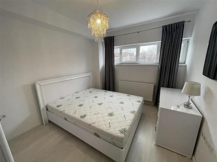 Apartament modern cu 3 camere terasa si 2 parcari in Kogalniceanu