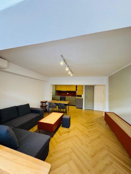Apartament 3 camere Victoriei / Renovat complet / Metrou