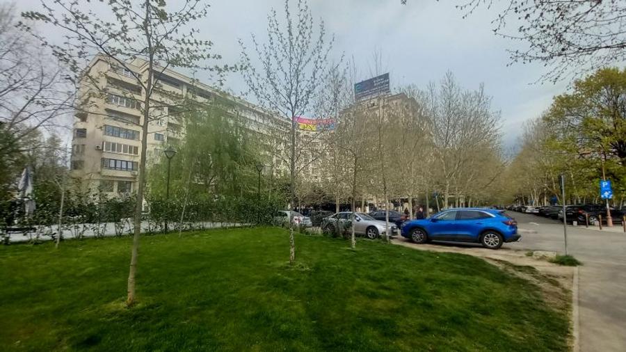 Unirii (Tribunal),2 camere etaj 5, spatios,vedere fata,intrare stradala