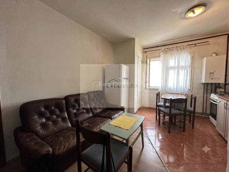 3 camere/2 bai/etaj intermediar/Zona Bibliotecii Octavian Goga - 2