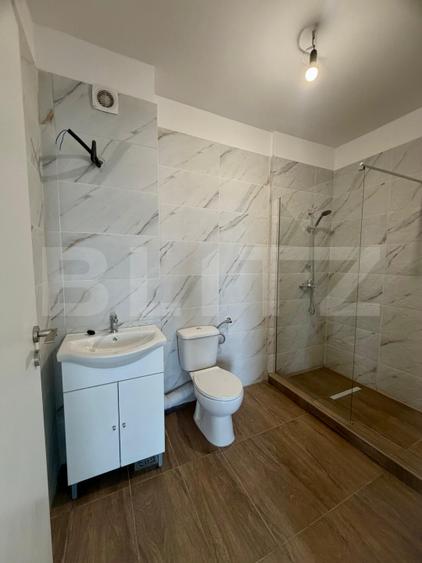 Apartament 3 camere, FINISAT, 88 mp, bloc nou cu CF, terasa, Intre Lacuri