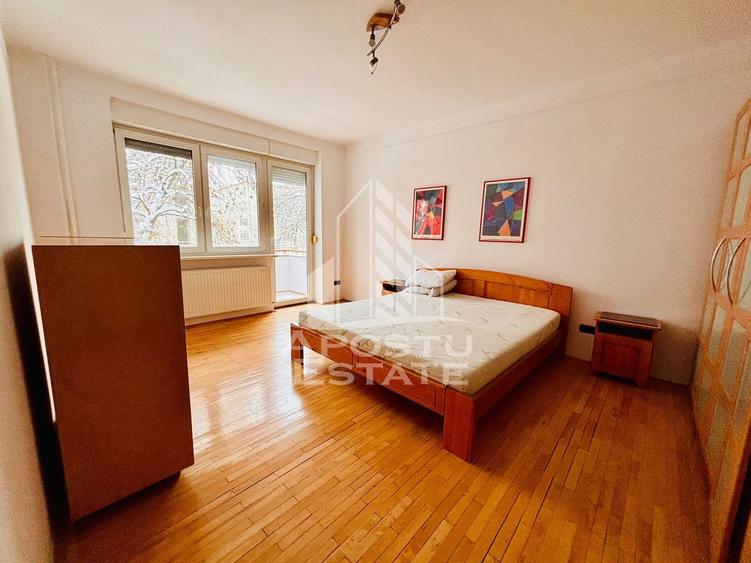 Apartament 2 camere, centrala proprie, zona Centrala