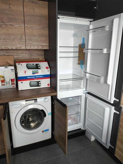 Apartament NOU cu 3 camere balcon parcare zona Shopping City