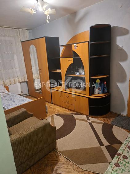 Vanzare garsoniera Razboieni