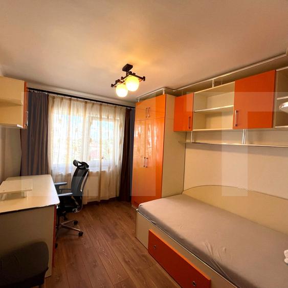 Apartament de 3 camere, 62 mp decomandat - Zona Piata Mare
