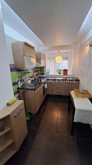 Apartament 3 camere, renovat, poziție retrasă (nu la bulevard) – Metrou 500 m - 32