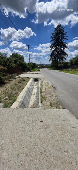 Casă individuală de vânzare, 6 camere, subsol 110 mp, teren 5.753 mp – Cândești