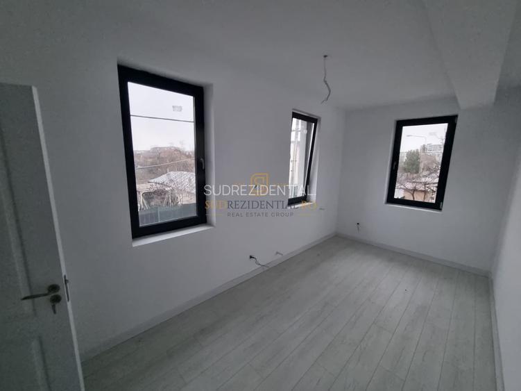 Casă spațioasă de vânzare – Sector 4, Metrou Aparatorii Patriei - 8