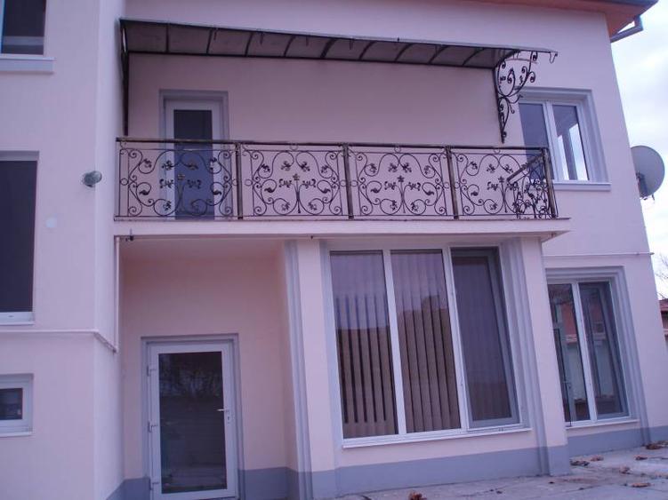 Casă cu 6 camere în Ultracentral