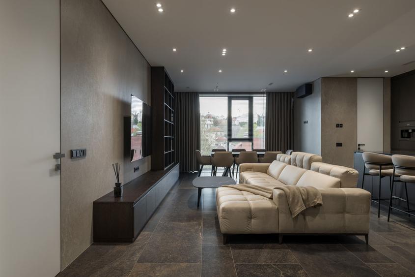 | Herastrau | 3 camere | 130 mp | 2 parcari |