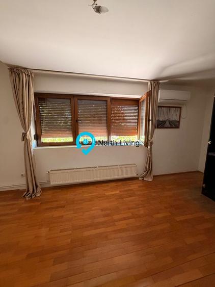 Vilă de vânzare în Sector 4 - 323 mp utili - 10 camere - Giurgiului - 18