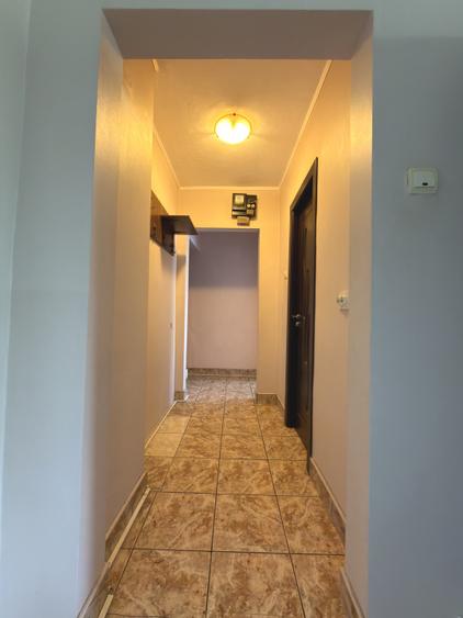 Apartament 3 camere, 42 mp - zona Dacia