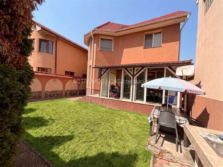 Vila eleganta cu 4 dormitoare - demisol - curte - terasa