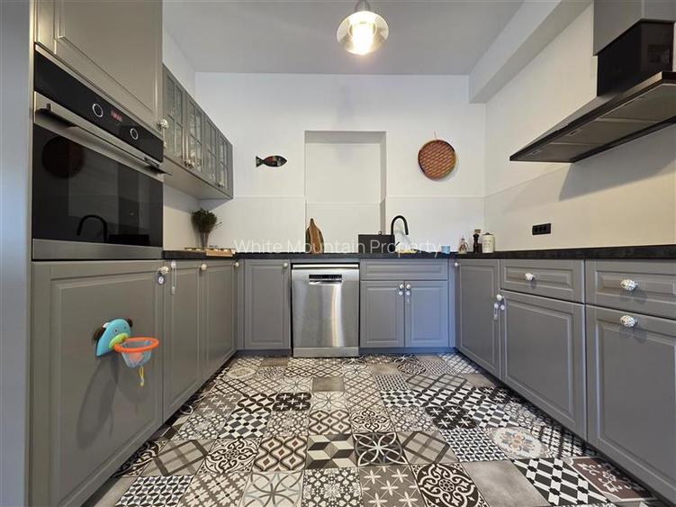 Apartament deosebit la casa str. De Mijloc - 29