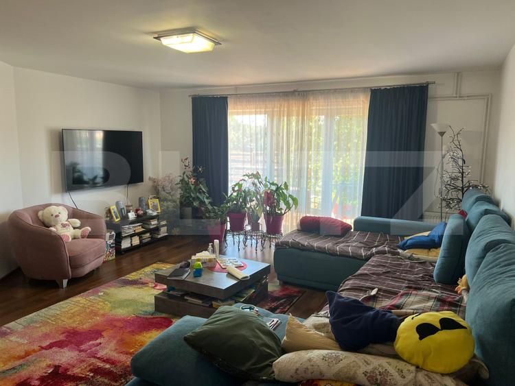 Casă în zonă liniștită – Sângeorgiu de Mureș, 200 mp, teren 500 mp