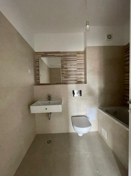 Apartament 3 camere în clădire cu 4 etaje - Rainbow
